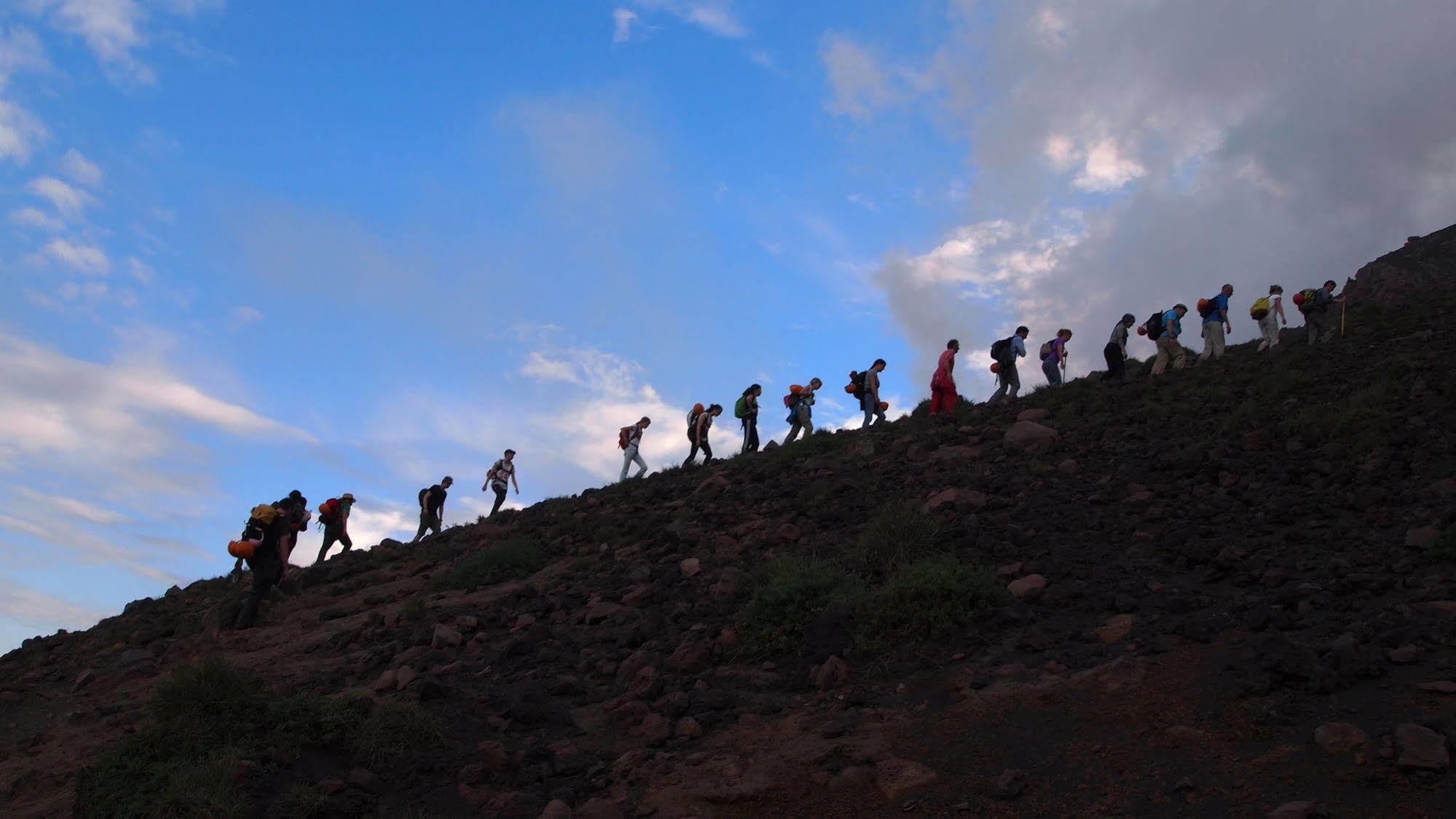 Il Vulcano A Piedi สตรอมโบลี ภายนอก รูปภาพ